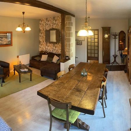 Les Petits Gallais Bed and Breakfast Saint-Carreuc Esterno foto